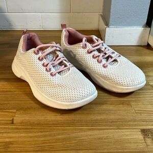 Athletic Works Women's Lifestyle Jogger Sneakers Size 7.5